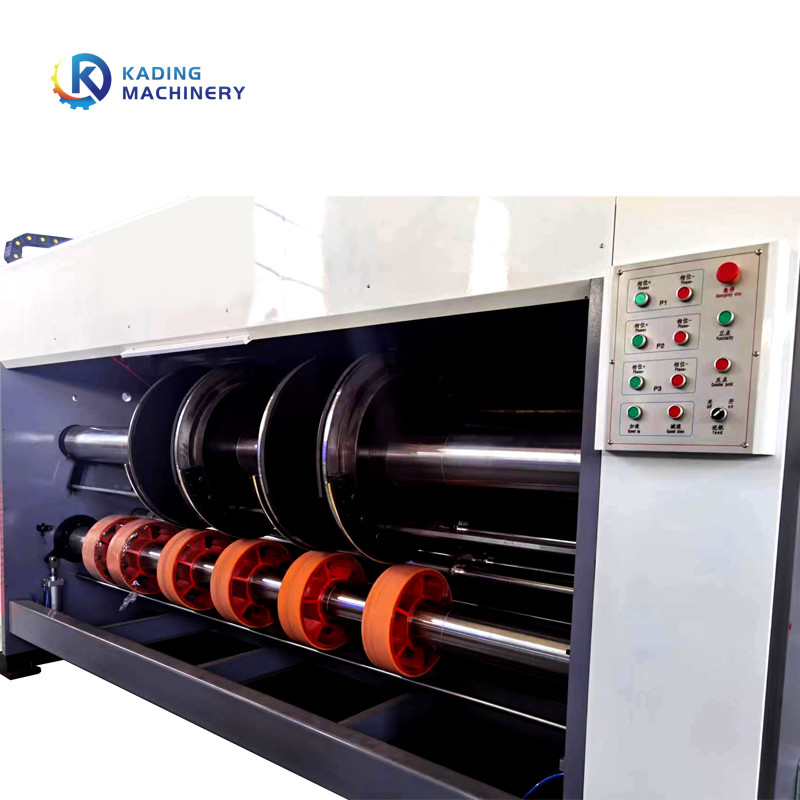 Chain Feeding Carton Box Mesin Pemotong Mati Flexo Printing Slotting Untuk Kotak Kecil