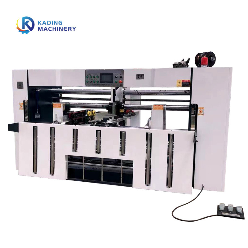 Membuat Double Piece Carton Carton Stitcher Dengan Stacker Hitungan Otomatis Untuk Pembuatan Carton