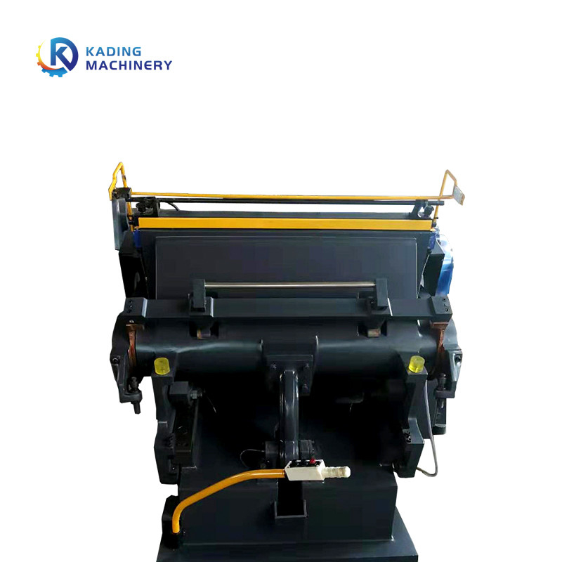 Heavy Type Die Cutting Creasing Machine Untuk Corrugated Cardboard Semi Auto